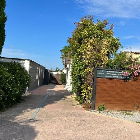 Mas La Farelle Gite, Fitness & Salle De Jeux Gratuite & Spa En Supplement Nîmes Exteriér fotografie